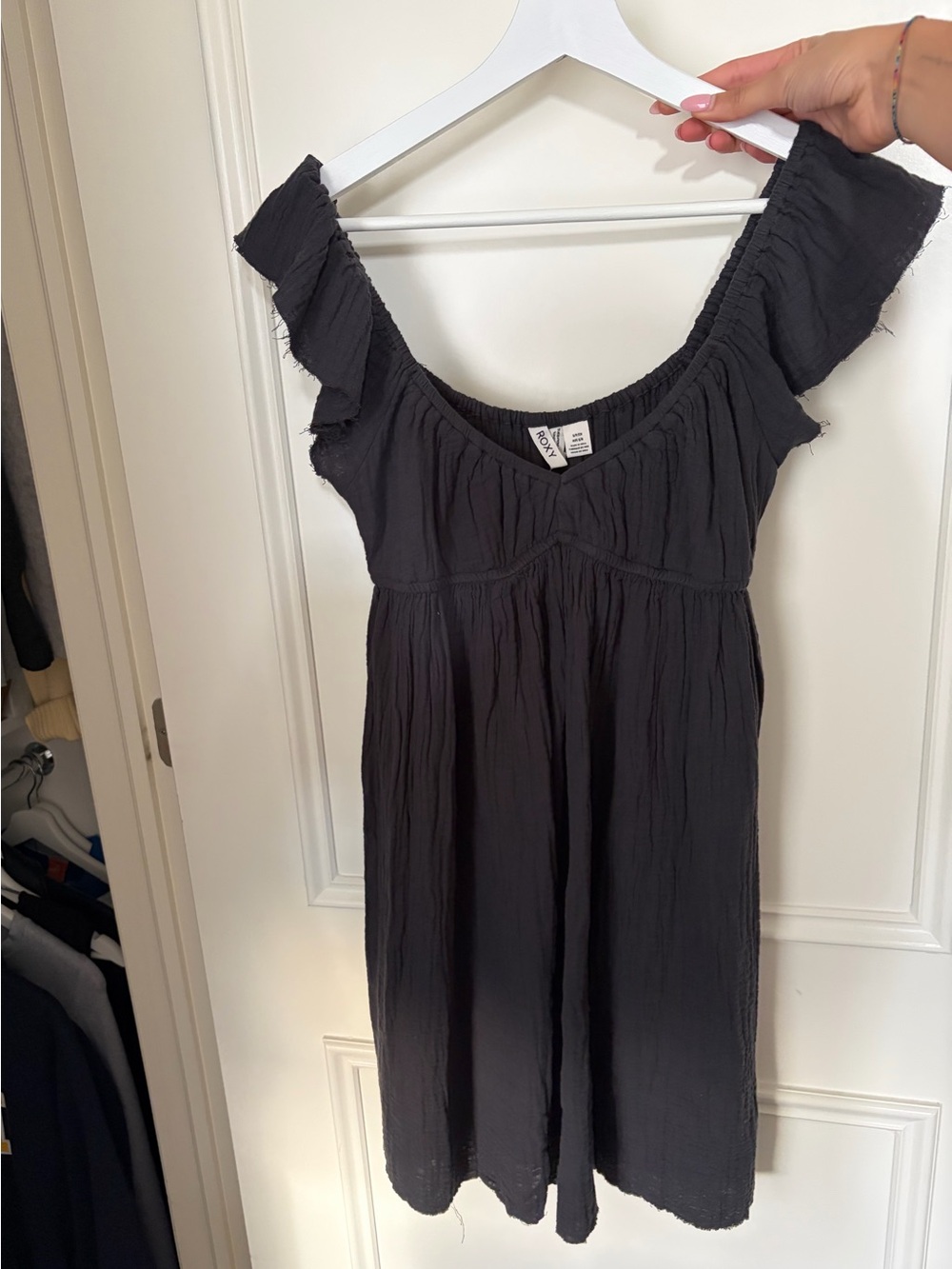 Roxy Black Ruffle-Sleeve Babydoll Dress